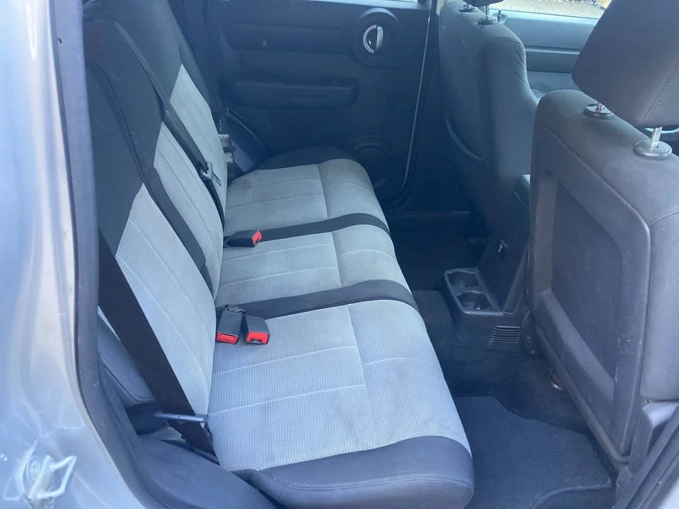 2008 Dodge Nitro - Image 6 of 13