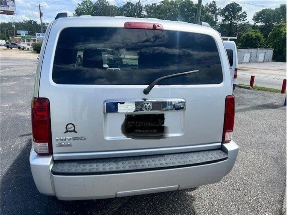 2008 Dodge Nitro - Image 16 of 19