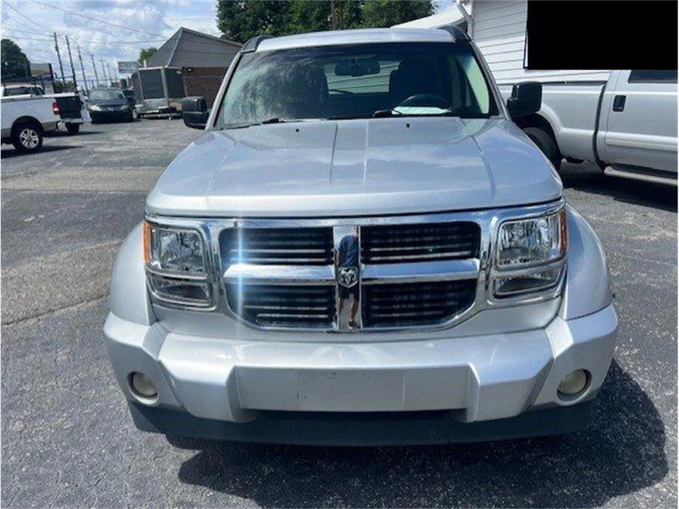 2008 Dodge Nitro - Image 18 of 19