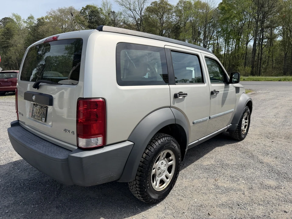 2008 Dodge Nitro - Image 20 of 27