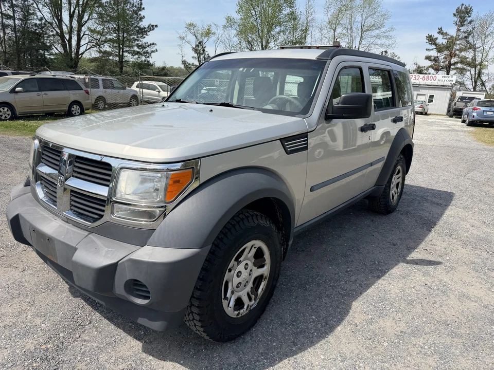 2008 Dodge Nitro - Image 16 of 27