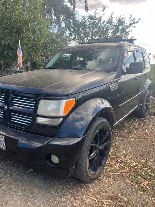 2008 Dodge Nitro - Image 2 of 7