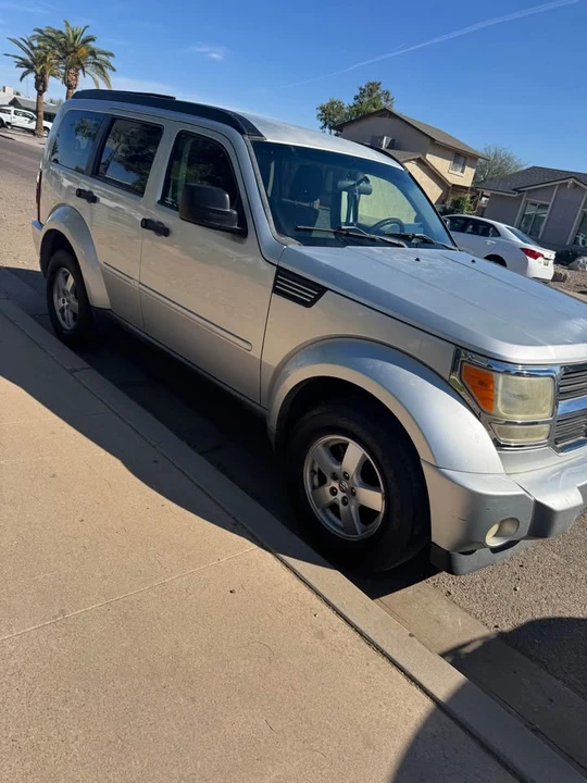 2008 Dodge Nitro - Image 2 of 2