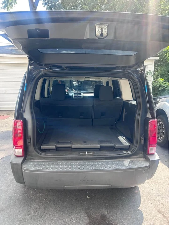 2008 Dodge Nitro - Image 5 of 8