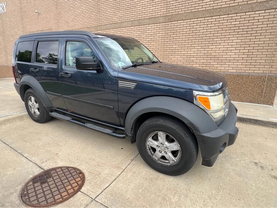 2008 Dodge Nitro - Image 5 of 10