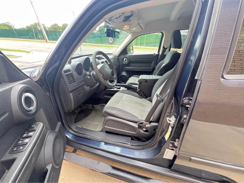 2008 Dodge Nitro - Image 7 of 10
