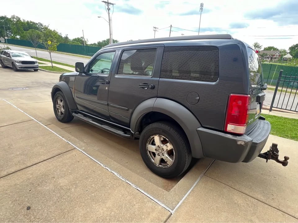2008 Dodge Nitro - Image 2 of 10