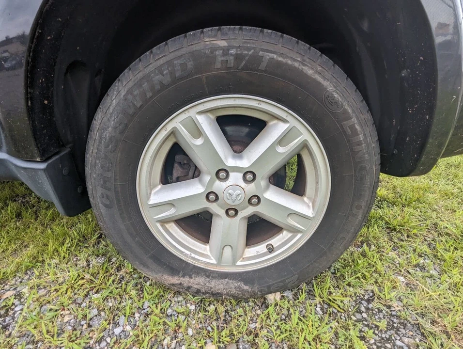 2008 Dodge Nitro - Image 11 of 21