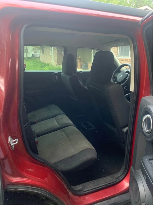 2008 Dodge Nitro - Image 10 of 11