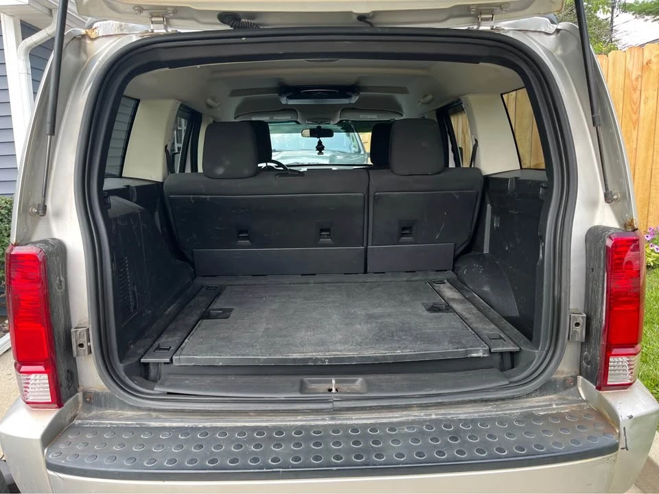 2008 Dodge Nitro - Image 5 of 11