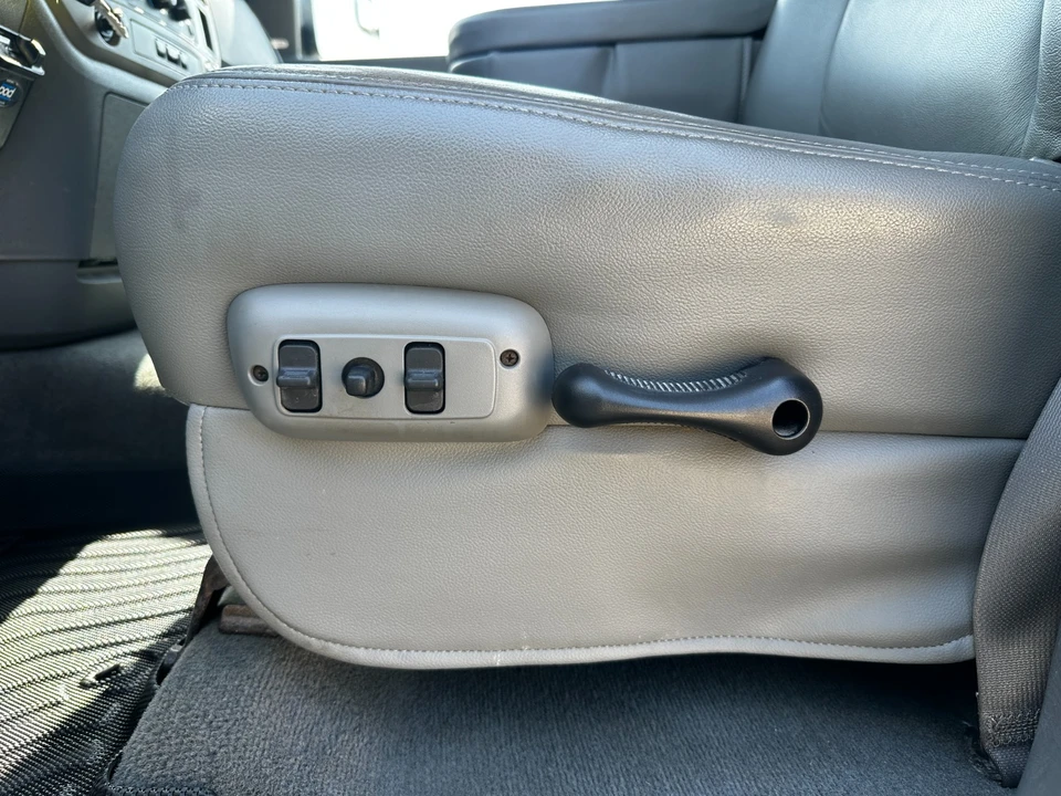 2008 Ram 2500 - Image 10 of 31