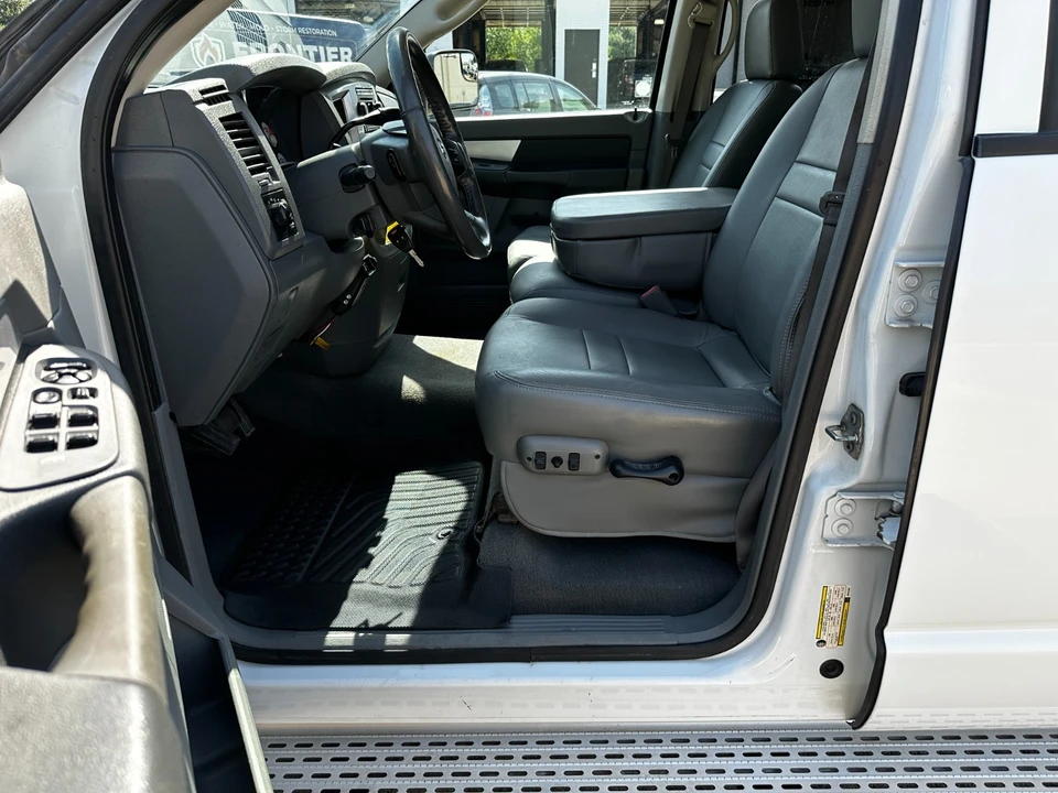 2008 Ram 2500 - Image 9 of 31