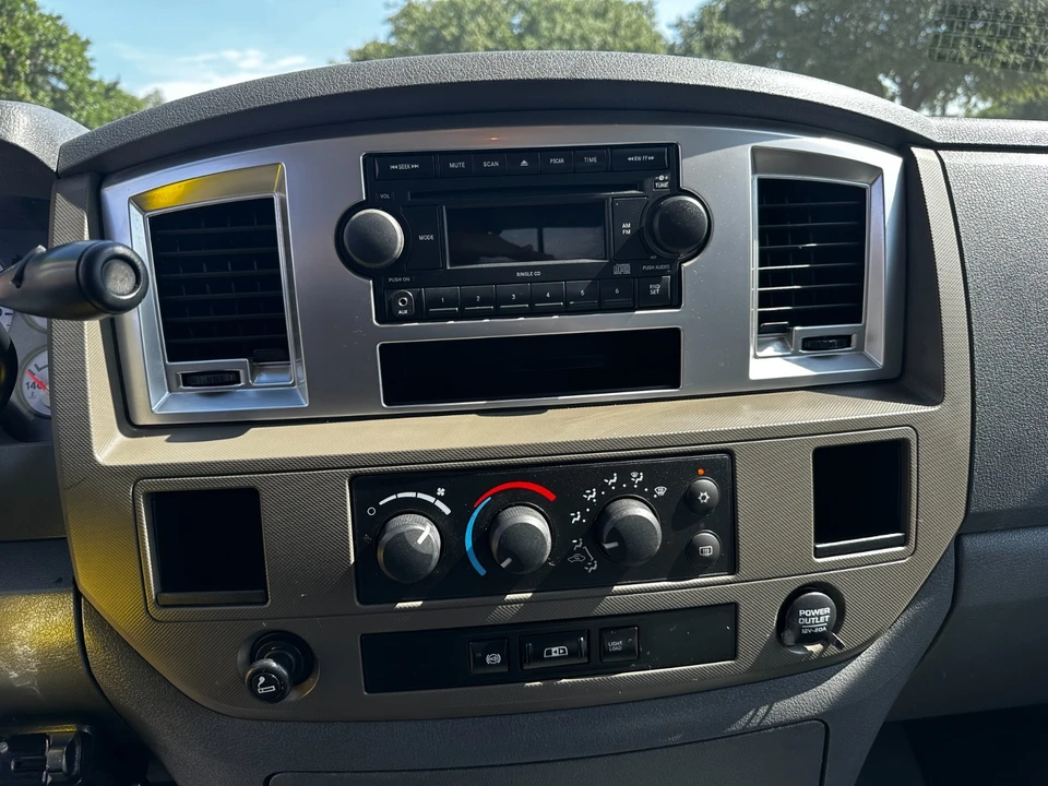 2008 Ram 2500 - Image 14 of 31
