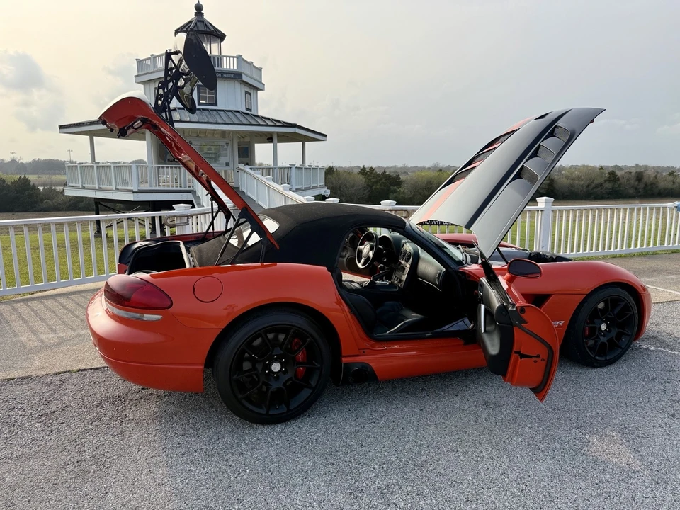 2008 Dodge Viper 4th Gen - Image 10 of 21