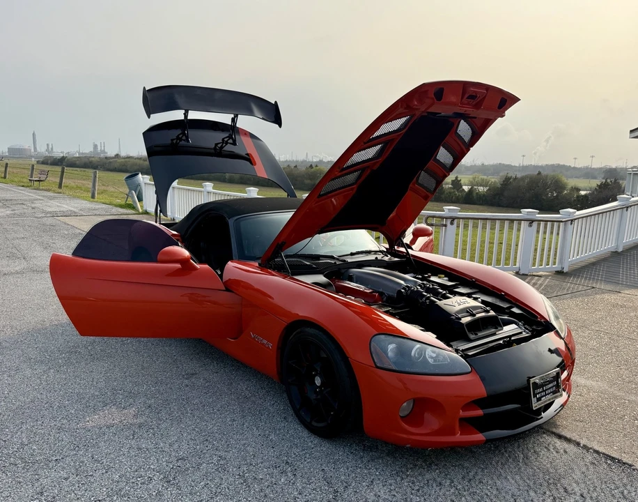 2008 Dodge Viper 4th Gen - Image 9 of 21