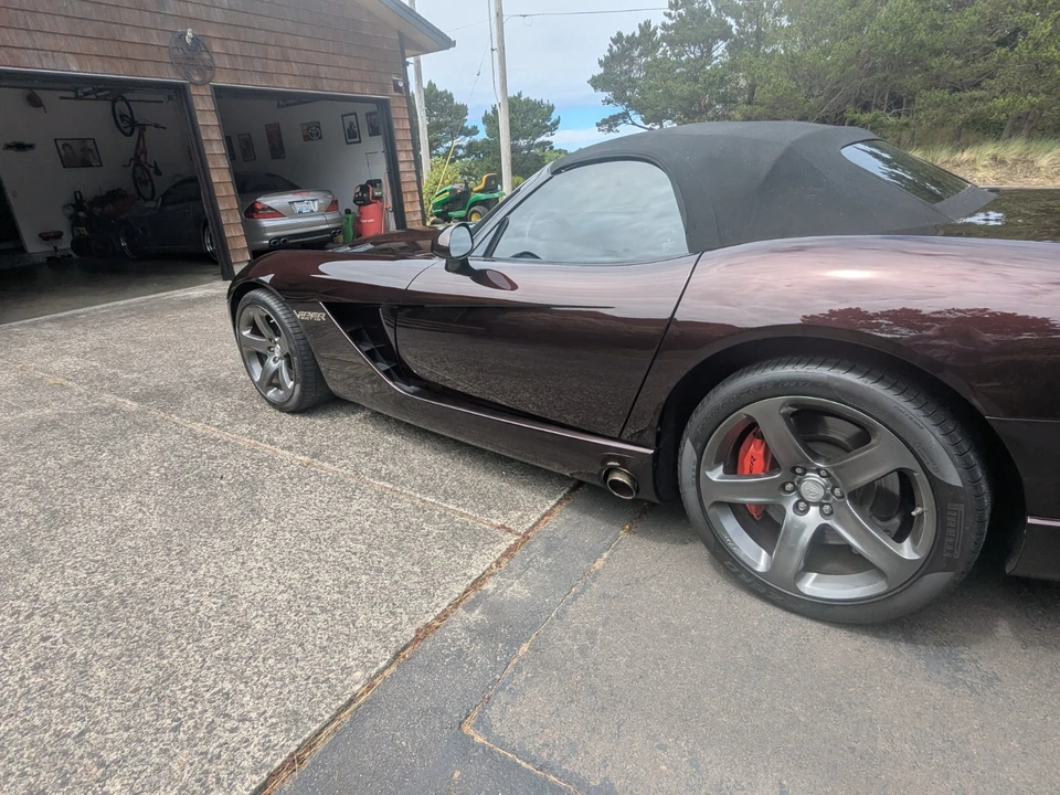 2008 Dodge Viper 4th Gen - Image 2 of 29
