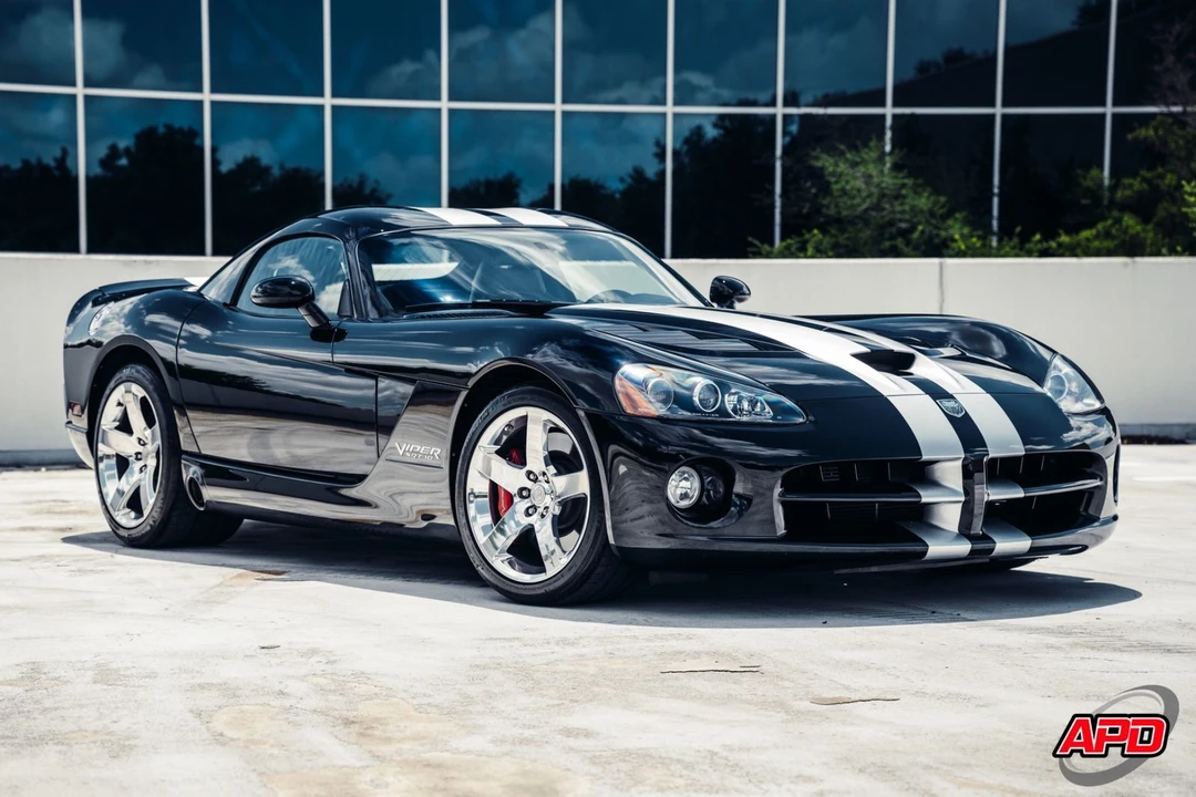 2008 Dodge Viper 4th Gen - Image 5 of 12