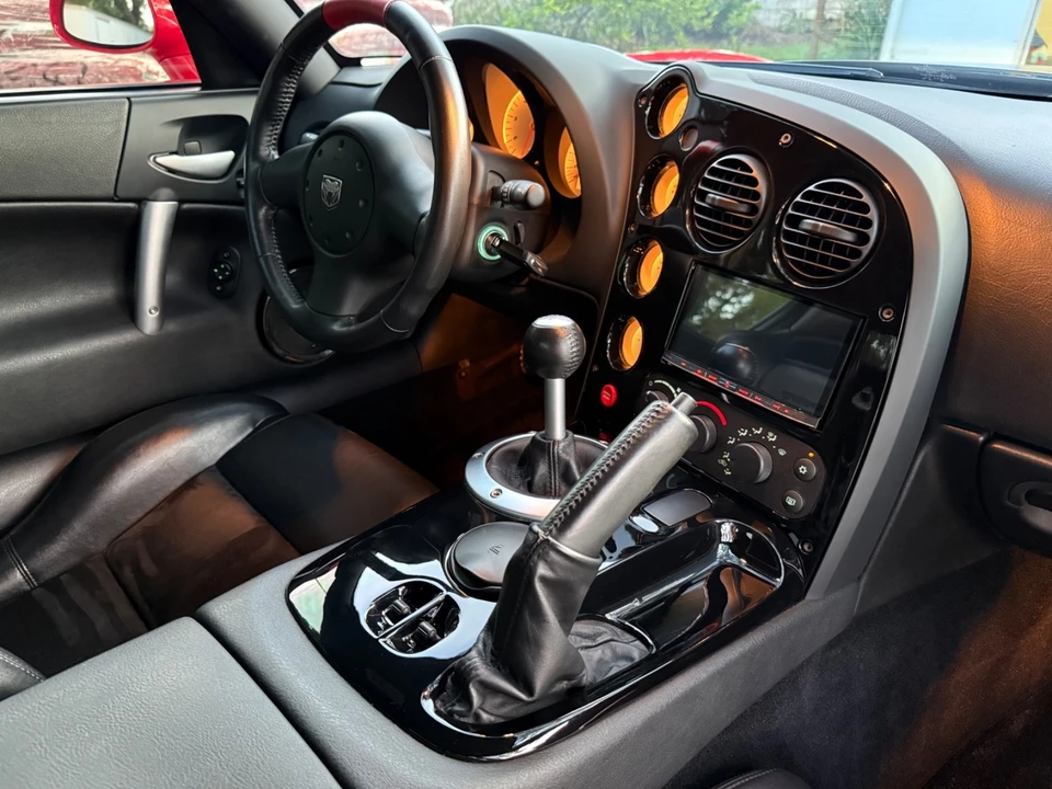 2008 Dodge Viper 4th Gen - Image 9 of 21