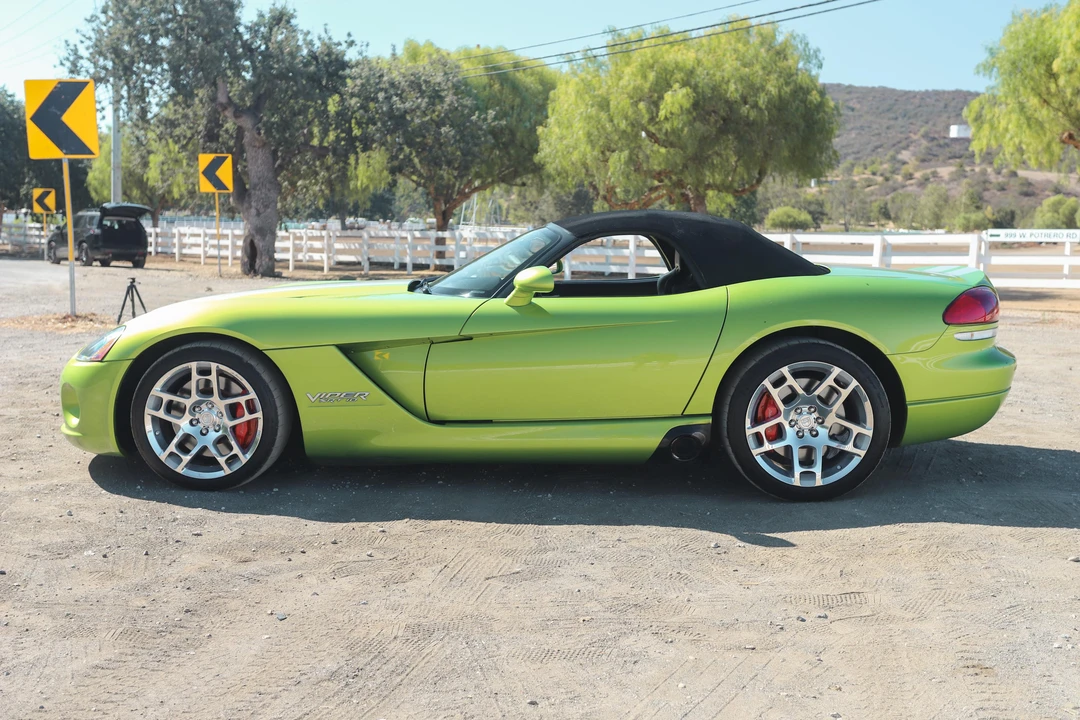 2008 Dodge Viper 4th Gen - Image 9 of 31