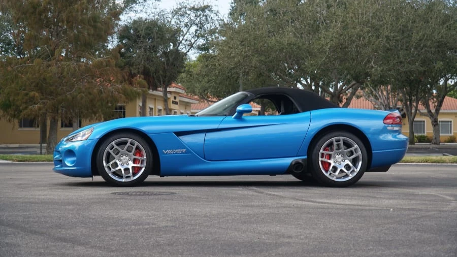 2008 Dodge Viper 4th Gen - Image 2 of 31