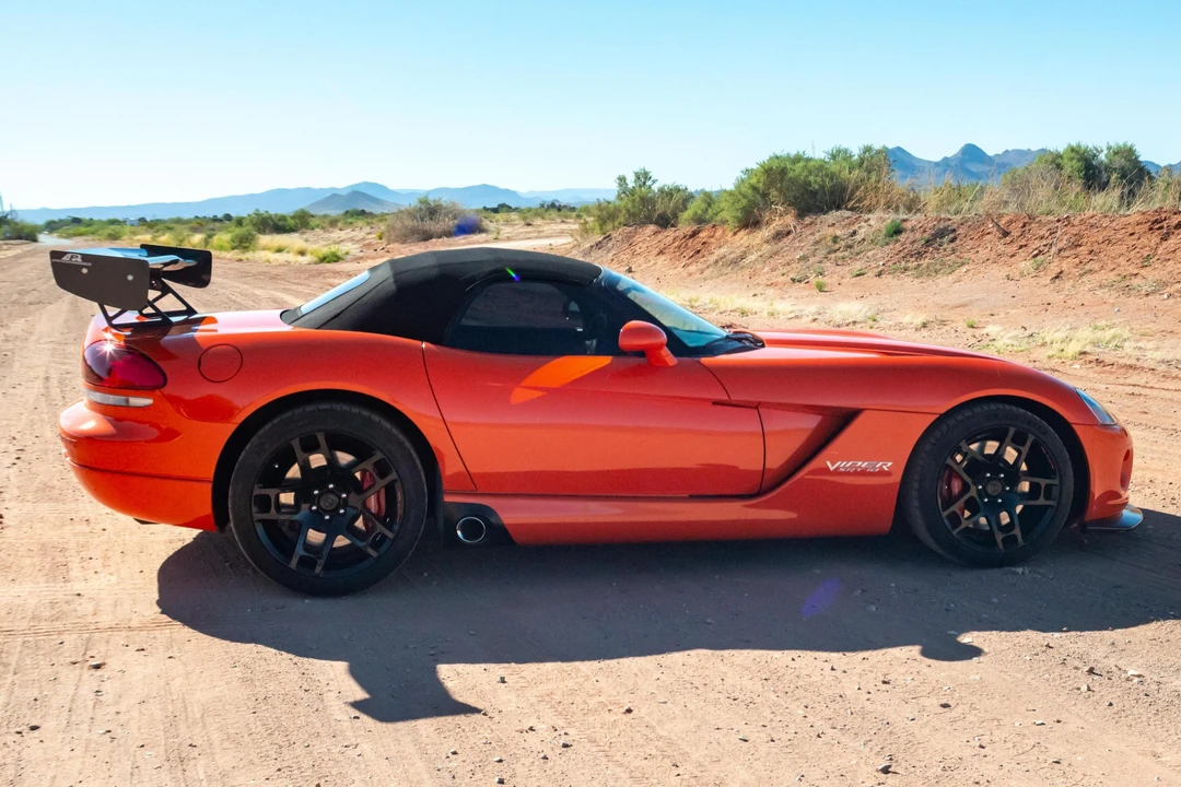 2008 Dodge Viper 4th Gen - Image 3 of 21