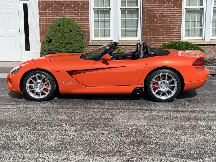 2008 Dodge Viper 4th Gen - Image 2 of 7