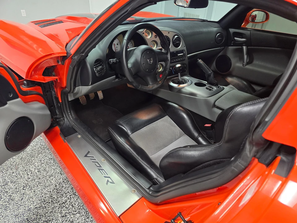 2008 Dodge Viper 4th Gen - Image 26 of 31