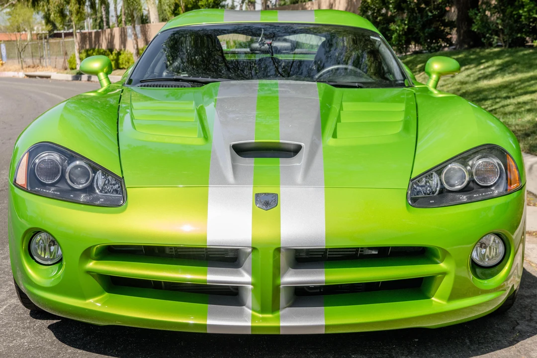2008 Dodge Viper 4th Gen - Image 2 of 31