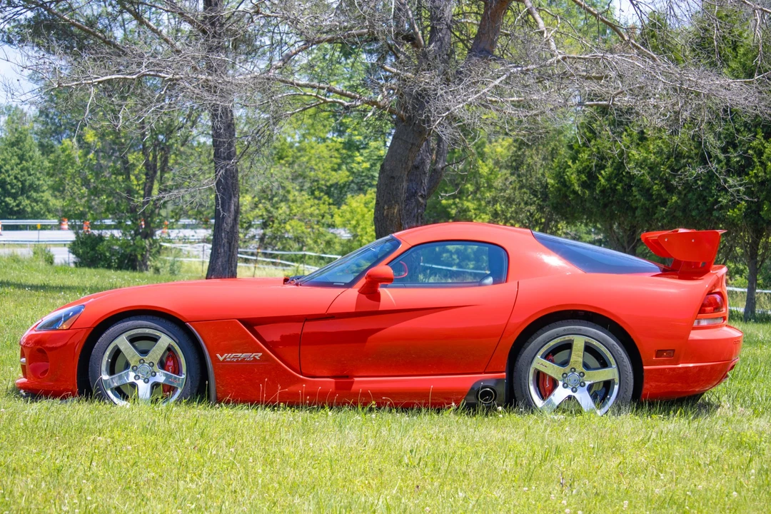 2008 Dodge Viper 4th Gen - Image 3 of 31