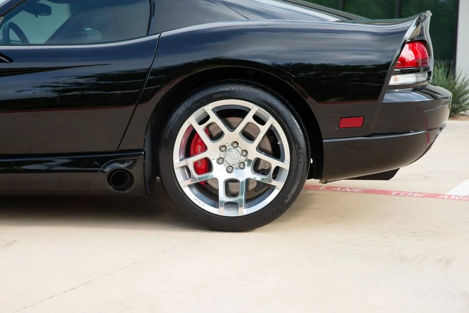 2008 Dodge Viper 4th Gen - Image 3 of 20