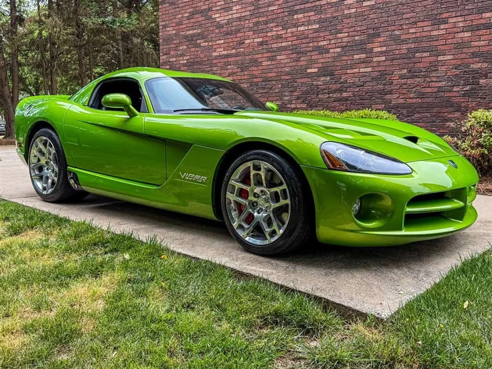2008 Dodge Viper 4th Gen - Image 15 of 31