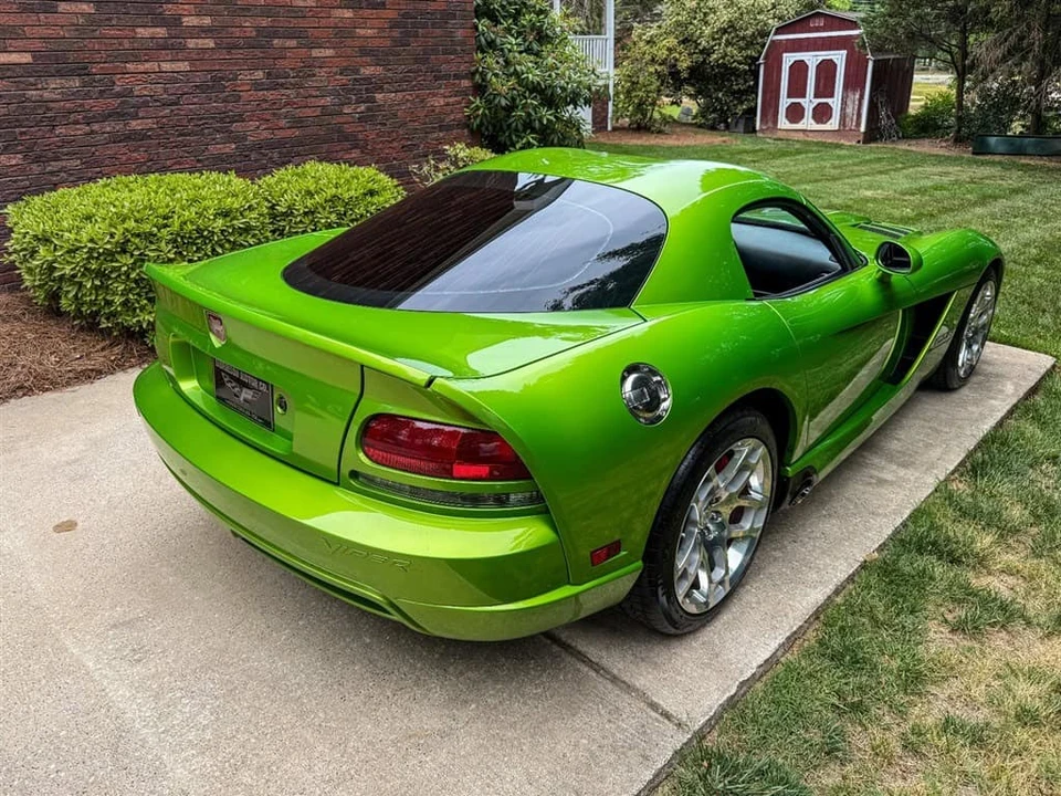 2008 Dodge Viper 4th Gen - Image 17 of 31