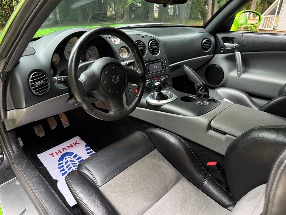 2008 Dodge Viper 4th Gen - Image 19 of 31