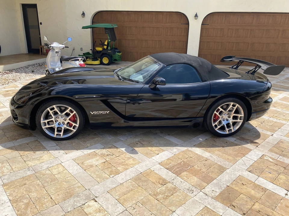 2008 Dodge Viper 4th Gen - Image 15 of 31