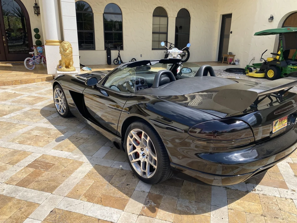 2008 Dodge Viper 4th Gen - Image 5 of 31