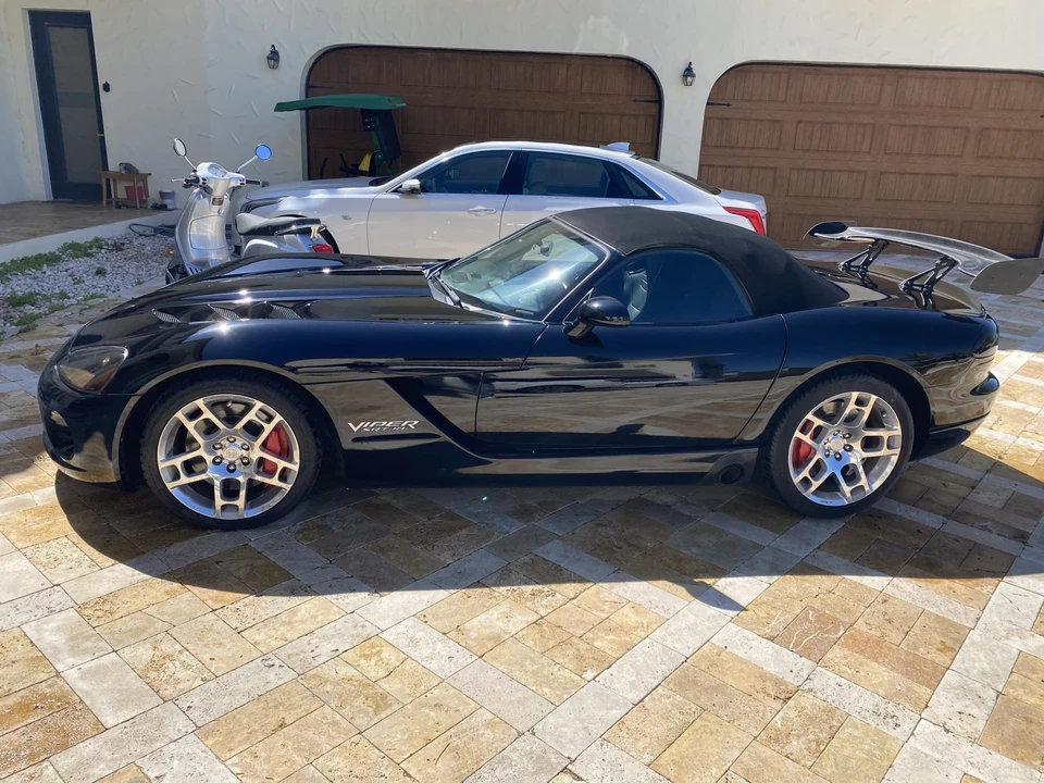 2008 Dodge Viper 4th Gen - Image 14 of 31