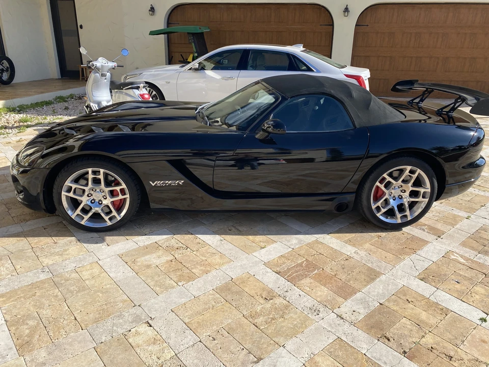 2008 Dodge Viper 4th Gen - Image 13 of 31