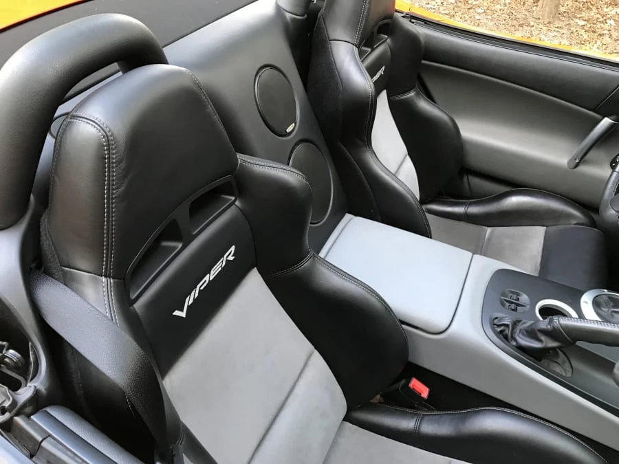 2008 Dodge Viper 4th Gen - Image 5 of 10