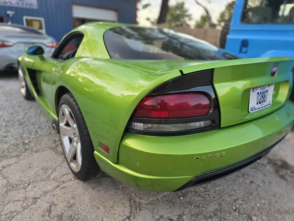 2008 Dodge Viper 4th Gen - Image 2 of 9