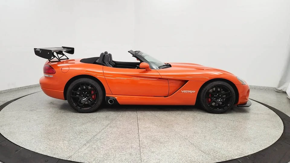 2008 Dodge Viper 4th Gen - Image 2 of 18