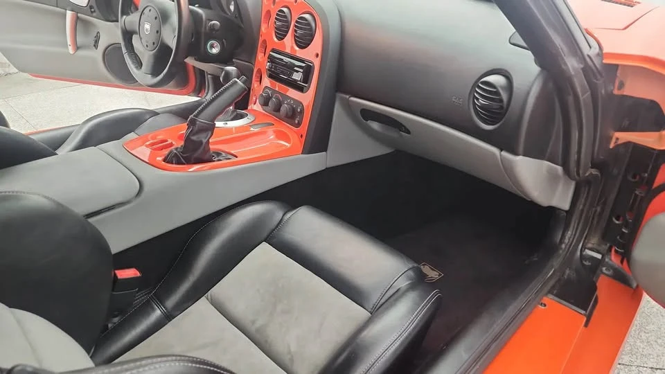 2008 Dodge Viper 4th Gen - Image 13 of 18