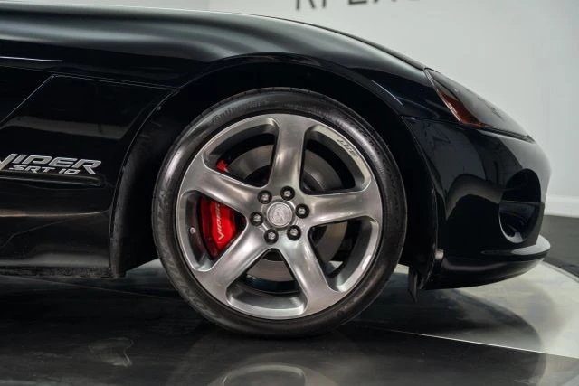 2008 Dodge Viper 4th Gen - Image 4 of 31