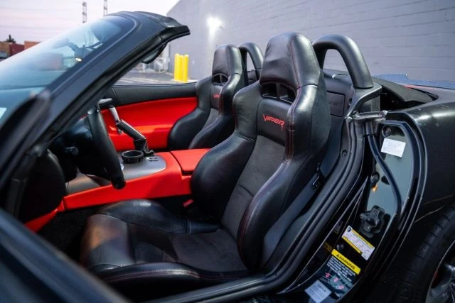 2008 Dodge Viper 4th Gen - Image 2 of 21