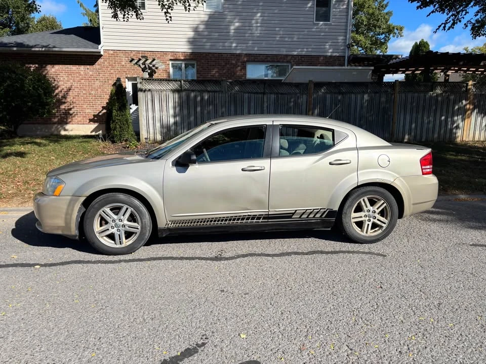 2008 Dodge Avenger Sedan - Image 2 of 9