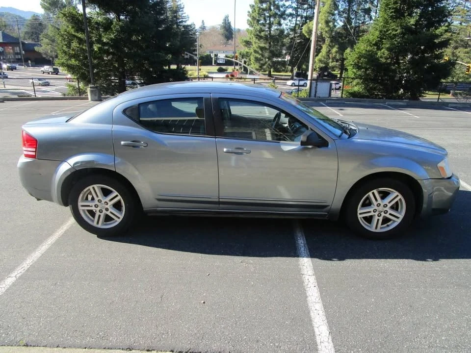 2008 Dodge Avenger Sedan - Image 2 of 9