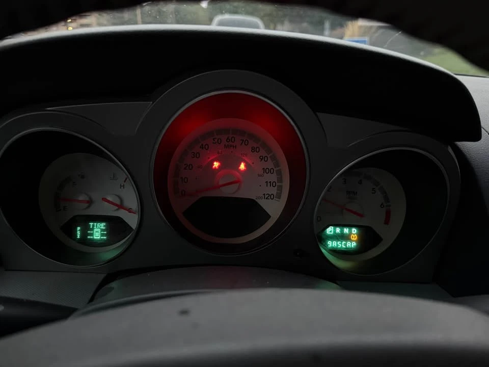 2008 Dodge Avenger Sedan - Image 9 of 14