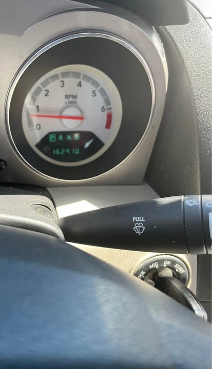 2008 Dodge Avenger Sedan - Image 3 of 12