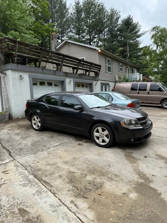 2008 Dodge Avenger Sedan - Image 3 of 4