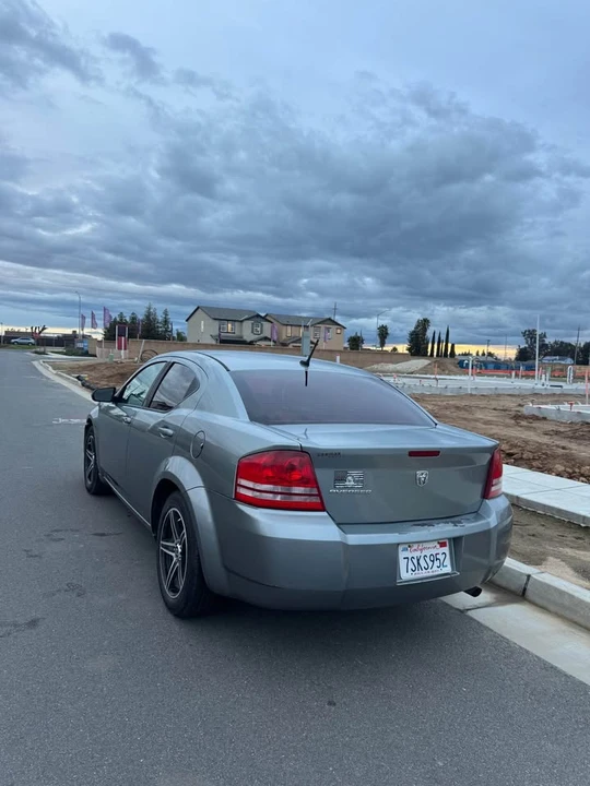 2008 Dodge Avenger Sedan - Image 3 of 4