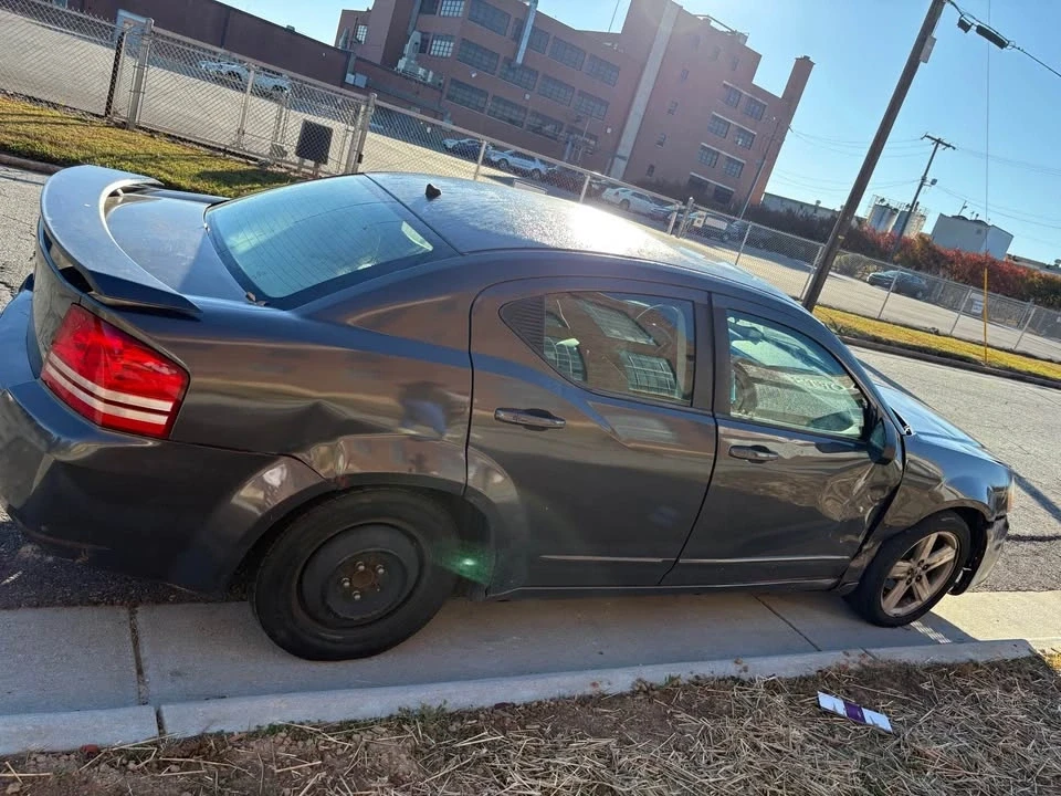 2008 Dodge Avenger Sedan - Image 2 of 5
